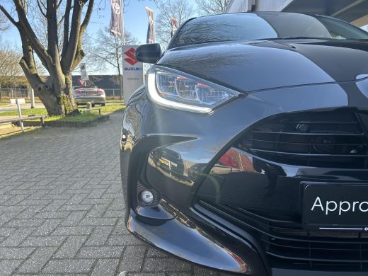 Toyota Yaris 1.5 Hybrid 115 Dynamic ActivLease financial lease