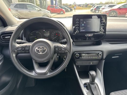 Toyota Yaris 1.5 Hybrid Active | BTW ! ! | Fabrieksgarantie 1ste eigenaar | ActivLease financial lease