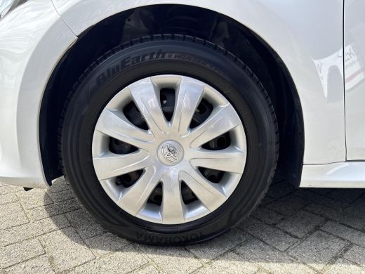 Toyota Yaris 1.5 Hybrid Active | BTW ! ! | Fabrieksgarantie 1ste eigenaar | ActivLease financial lease
