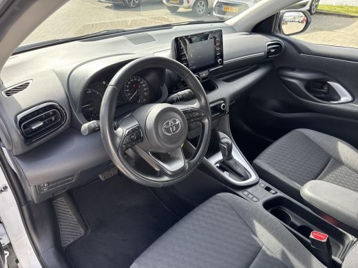 Toyota Yaris 1.5 Hybrid Active | BTW ! ! | Fabrieksgarantie 1ste eigenaar | ActivLease financial lease