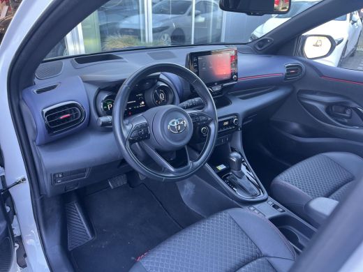 Toyota Yaris 1.5 Hybrid Executive ActivLease financial lease