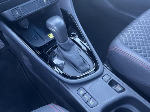 Toyota Yaris 1.5 Hybrid Executive ActivLease financial lease