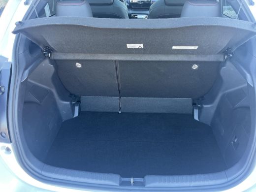 Toyota Yaris 1.5 Hybrid Executive ActivLease financial lease