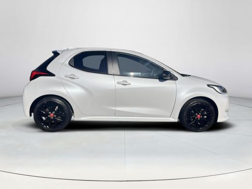 Toyota Yaris 1.5 Hybrid Executive ActivLease financial lease