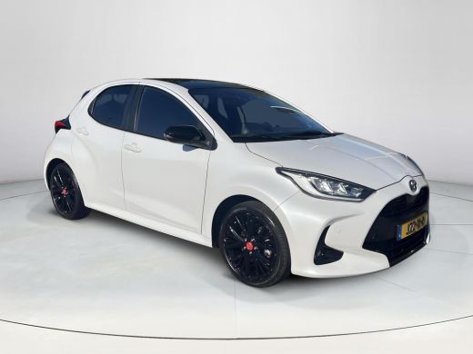 Toyota Yaris 1.5 Hybrid Executive ActivLease financial lease