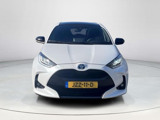 Toyota Yaris 1.5 Hybrid Executive ActivLease financial lease
