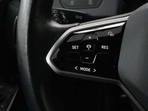 Volkswagen ID.3 Life 58 kWh | SOH 90% | 1e eigenaar | Stoelverwarming | Adaptive cruise | Carplay | Navigatie | P... ActivLease financial lease