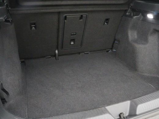 Volkswagen ID.4 First 77 kWh | SOH 90% | Stoelverwarming | Adaptive cruise | 20'' | Half leder | Carplay | Naviga... ActivLease financial lease