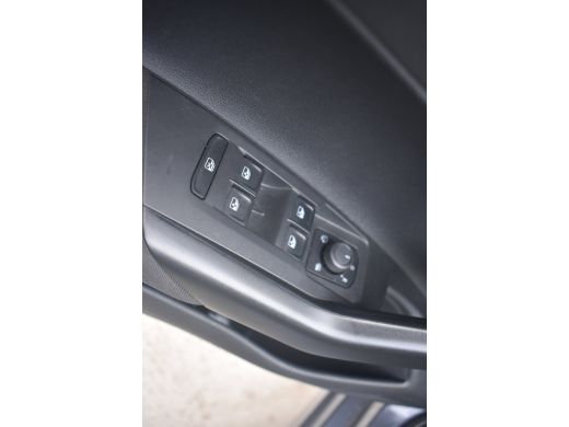 Volkswagen Polo 1.0 TSI 95PK Life Edition | CAMERA | NAVIGATIE | ADAPT. CRUISE | FULL LED | AIRCO | DAB+ ActivLease financial lease