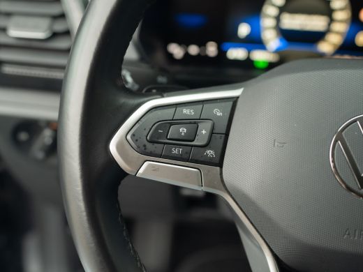 Volkswagen T-Cross 1.0 TSI Life Edition | Keyless | Camera | Stoelverw. | Prijs Rijklaar!! ActivLease financial lease