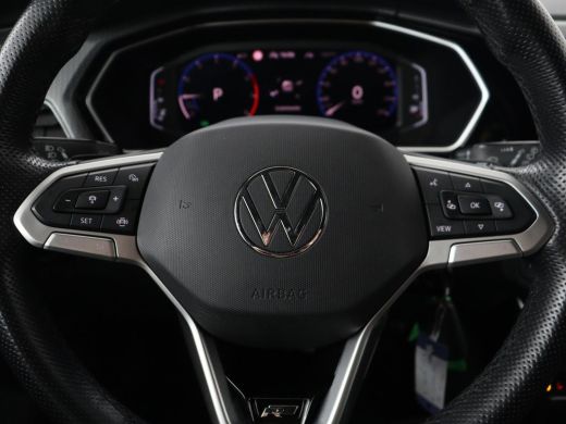 Volkswagen T-Cross 1.0 TSI Style Business R | Stoelverwarming | Camera | Adaptive cruise | Virtual Cockpit | Climate... ActivLease financial lease