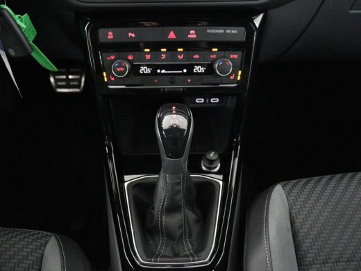 Volkswagen T-Cross 1.0 TSI Style Business R | Stoelverwarming | Camera | Adaptive cruise | Virtual Cockpit | Climate... ActivLease financial lease