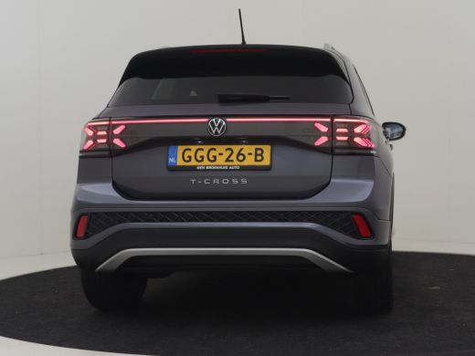Volkswagen T-Cross 1.5 TSI R-Line Business 150PK DSG/AUTO | Achteruitrijcamera | Keyless | Apple carplay Android aut... ActivLease financial lease