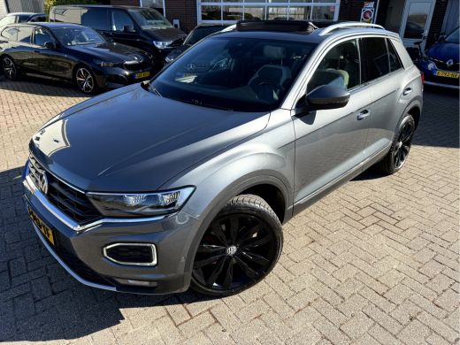 Volkswagen T-Roc 2.0 TSI 4Motion Sport Panoramadak, Leder, Camera ActivLease financial lease