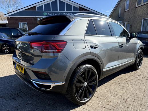 Volkswagen T-Roc 2.0 TSI 4Motion Sport Panoramadak, Leder, Camera ActivLease financial lease