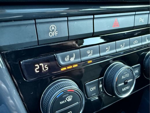 Volkswagen T-Roc 2.0 TSI 4Motion Sport Panoramadak, Leder, Camera ActivLease financial lease