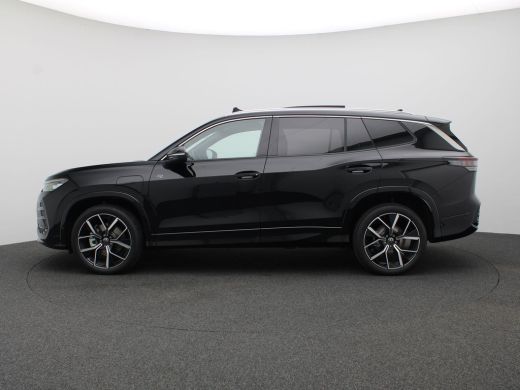 Volkswagen Tayron 1.5 eHybrid R-Line Edition 272PK DSG Pano-Schuifdak, Trekhaak, 20" LM Velgen, Navi via Apple Carp... ActivLease financial lease