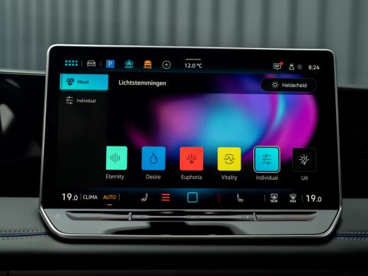 Volkswagen Tiguan 1.5 eTSI R-Line Edition Prijs Rijklaar!! ActivLease financial lease