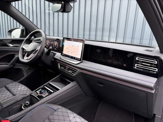 Volkswagen Tiguan 1.5 eTSI R-Line Edition Prijs Rijklaar!! ActivLease financial lease