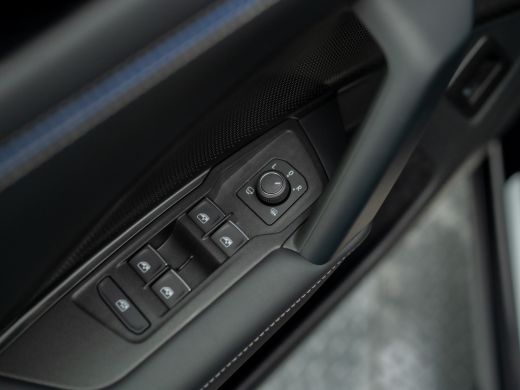 Volkswagen Tiguan 1.5 eTSI R-Line Edition Prijs Rijklaar!! ActivLease financial lease