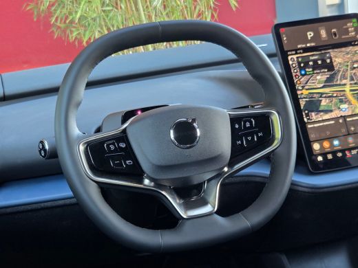 Volvo  EX30 Single Motor Extended Range Plus 69 kWh | Full MAXTON DESIGN | Adaptive Cruise | BLIS | Memory | ... ActivLease financial lease