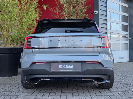 Volvo  EX30 Single Motor Extended Range Plus 69 kWh | Full MAXTON DESIGN | Adaptive Cruise | BLIS | Memory | ... ActivLease financial lease
