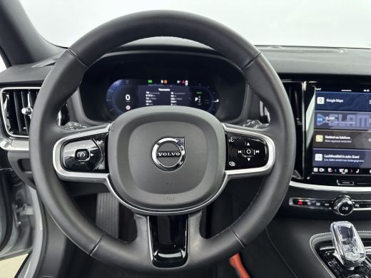 Volvo  V60 2.0 T6 Plug-in hybrid AWD Plus Dark | Trekhaak | PDC V+A en 360 camera | Lederen sportstoelen | S... ActivLease financial lease