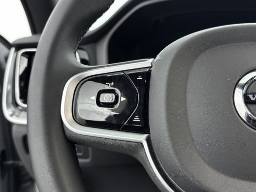 Volvo  V60 2.0 T6 Plug-in hybrid AWD Plus Dark | Trekhaak | PDC V+A en 360 camera | Lederen sportstoelen | S... ActivLease financial lease