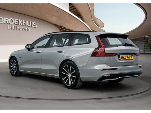 Volvo  V60 2.0 T6 Plug-in hybrid AWD Plus Dark | Trekhaak | PDC V+A en 360 camera | Lederen sportstoelen | S... ActivLease financial lease