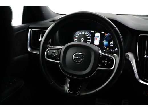 Volvo  V60 2.0 T8 Recharge AWD R-Design 390Pk | Trekhaak | Achteruitrijcamera | Apple carplay Android Auto |... ActivLease financial lease