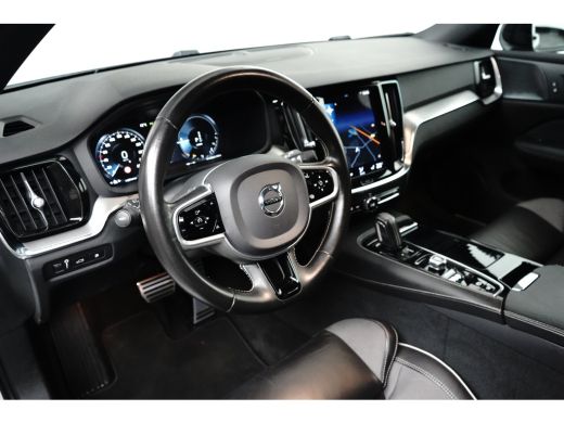 Volvo  V60 2.0 T8 Recharge AWD R-Design 390Pk | Trekhaak | Achteruitrijcamera | Apple carplay Android Auto |... ActivLease financial lease