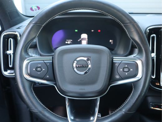 Volvo  XC40 Recharge P8 AWD R-Design Navi / Trekh / Elekramen / Camera / SOH 91,68 ActivLease financial lease