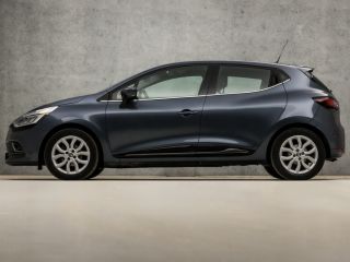 Renault Clio 0.9 TCe Intens Sport (NAVIGATIE, CLIMATE, LEDER/ALCANTARA, CAMERA, SPORTSTOELEN, LED KOPLAMPEN, C...