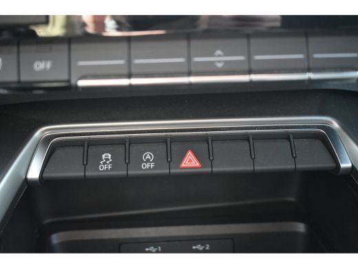 Audi A3 Sportback 30 TFSI Advanced edition | Cruise Control | Verwarmbare voorstoelen | Afneembare trekhaak ActivLease financial lease