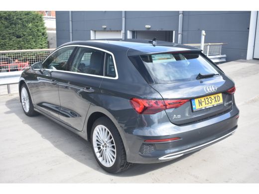 Audi A3 Sportback 30 TFSI Advanced edition | Cruise Control | Verwarmbare voorstoelen | Afneembare trekhaak ActivLease financial lease