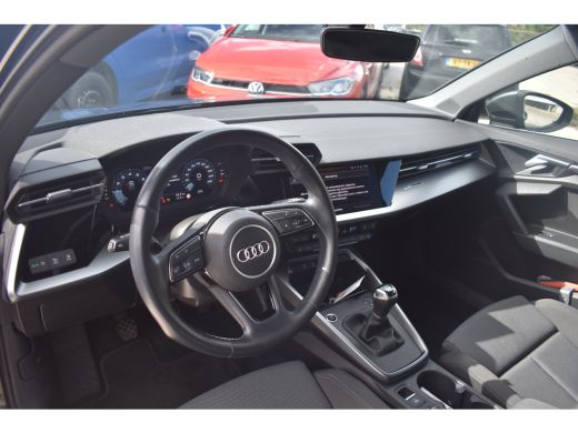 Audi A3 Sportback 30 TFSI Advanced edition | Cruise Control | Verwarmbare voorstoelen | Afneembare trekhaak ActivLease financial lease