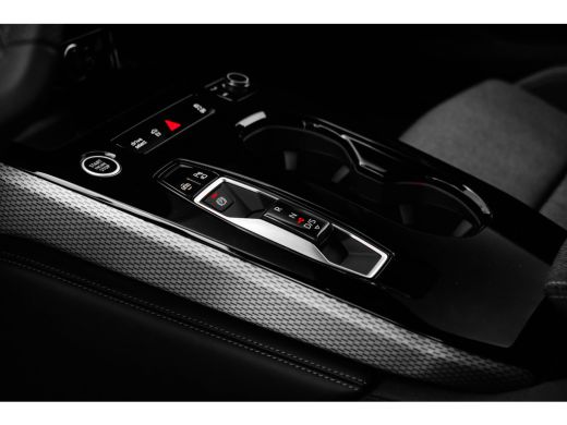 Audi A5 Limousine S edition | Adaptive cruise control | Aluminium optiek in het interieur | Audi smartpho... ActivLease financial lease