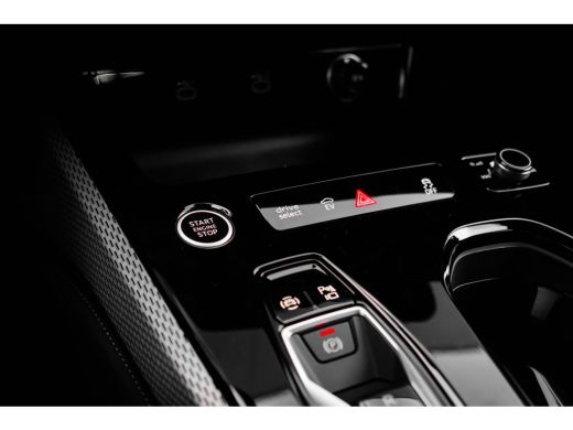 Audi A5 Limousine S edition | Adaptive cruise control | Aluminium optiek in het interieur | Audi smartpho... ActivLease financial lease