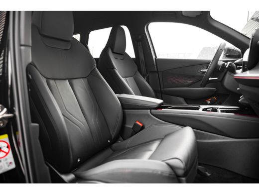 Audi Q3 S edition | Adaptive cruise control | Audi sound system | Cruise control ActivLease financial lease