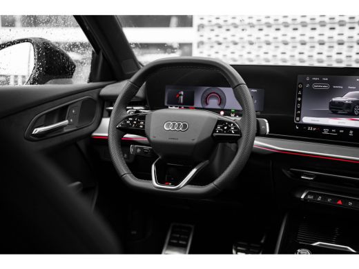 Audi Q3 S edition | Adaptive cruise control | Audi sound system | Cruise control ActivLease financial lease