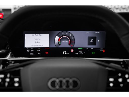 Audi Q3 S edition | Adaptive cruise control | Audi sound system | Cruise control ActivLease financial lease
