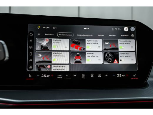 Audi Q3 S edition | Adaptive cruise control | Audi sound system | Cruise control ActivLease financial lease