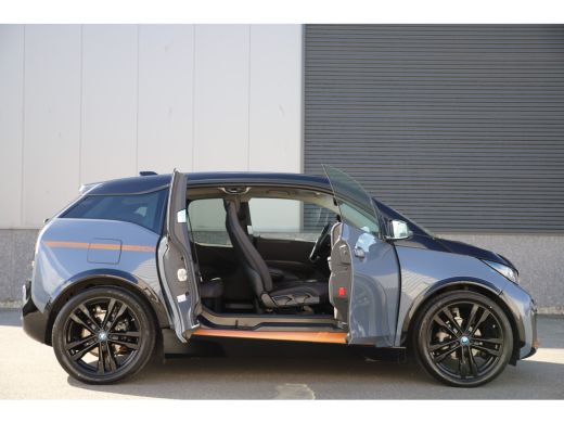 BMW i3 S /184pk*Unique Forever*120Ah 42 kWh H-Kardon/2xAdaptive/Carplay/Leder/W-pomp/3-fase/20" ActivLease financial lease