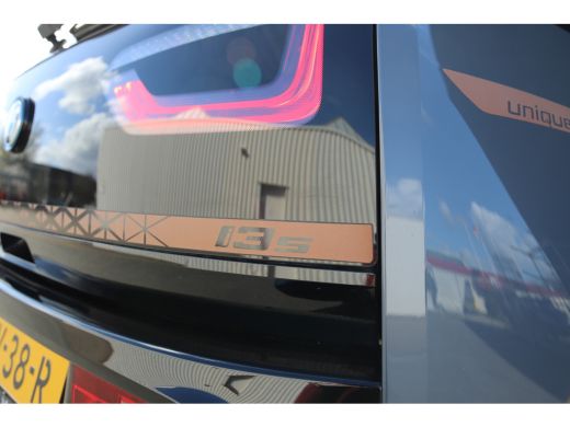 BMW i3 S /184pk*Unique Forever*120Ah 42 kWh H-Kardon/2xAdaptive/Carplay/Leder/W-pomp/3-fase/20" ActivLease financial lease