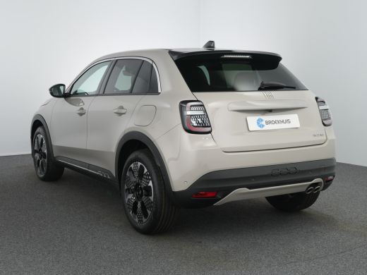 Fiat 600 La Prima | 10,25" touchscreen radio met Bluetooth, DAB & USB | 18" lichtmetalen velgen Diamont Cu... ActivLease financial lease