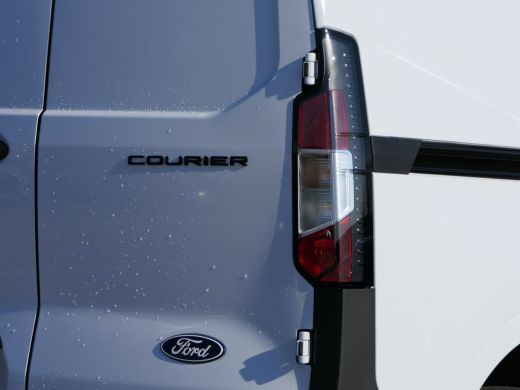Ford E-Transit Courier Trend 44 kWh | Driver Assistance Pack | Led laadruimteverlichting | Navigatiesysteem ActivLease financial lease