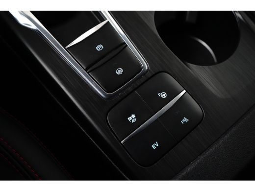 Ford Kuga 2.5 PHEV ST-Line X | Black Pack | 20 inch | Trekhaak | Adapt. Cruise | Camera V+A | B&O audio | 1... ActivLease financial lease