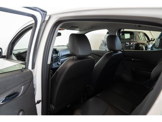 Opel KARL 1.0 ecoFLEX Innovation | Navigatie | Apple Carplay & Android Auto | Climate Controle | Parkeersen... ActivLease financial lease