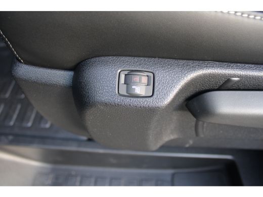 Peugeot e-Expert e- STX EDITION L3 75 kWh | CAMERA | BETIMMERING | STOEL + STUUR VERWARMING | APPLE CARPLAY/ANDROI... ActivLease financial lease