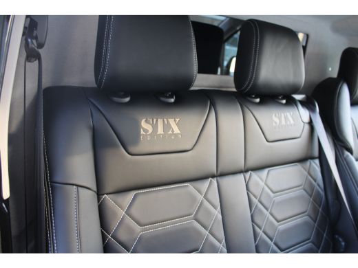 Peugeot e-Expert e- STX EDITION L3 75 kWh | CAMERA | BETIMMERING | STOEL + STUUR VERWARMING | APPLE CARPLAY/ANDROI... ActivLease financial lease